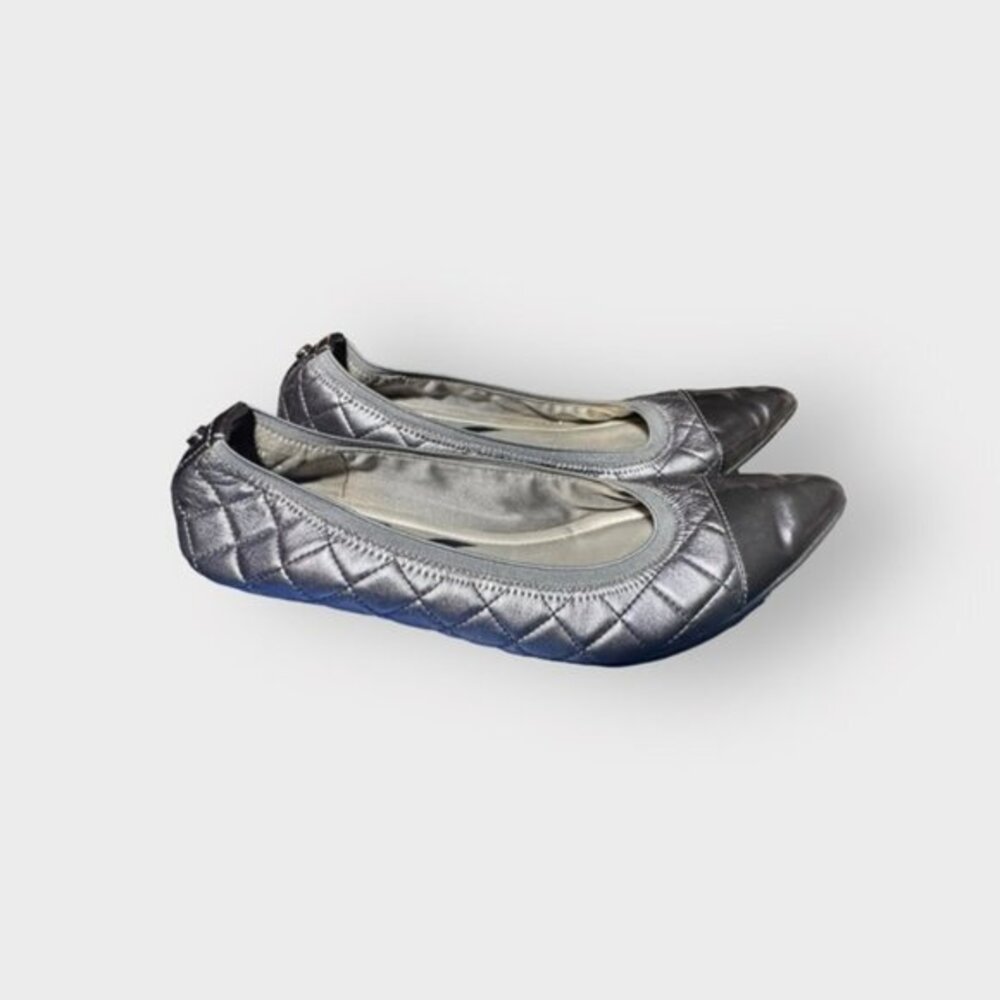 Women’s Anne Klein 7.5 M Quilted Silver Dark Tow Cap Ballet Flats